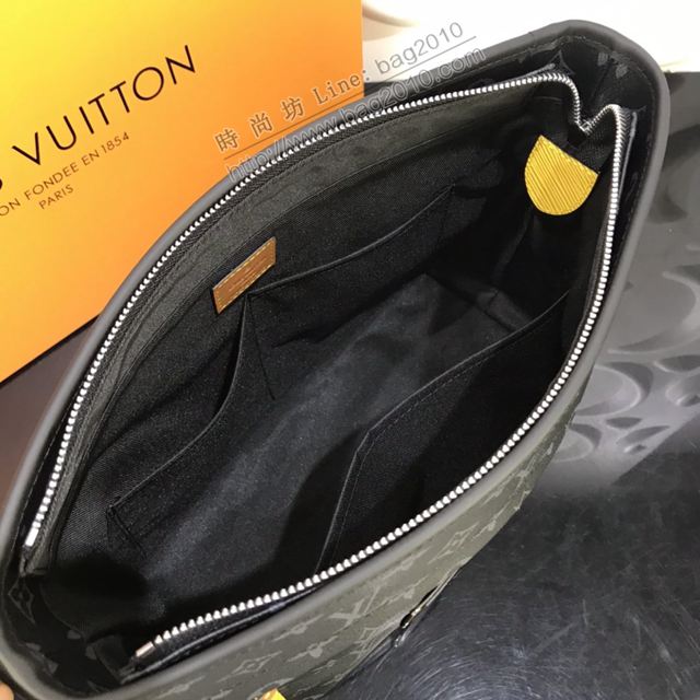 LV包 lv新款男包 M48219 Besace Zippée中號手袋 Gaston Labels限量版系列 LV男斜挎包  ydh3524